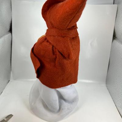 Byers' Choice Halloween Caroler  Figurine