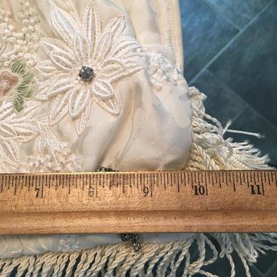 VIntage purse with jewelry accents