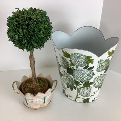 8070 Silk Topiary Tree in Dragonfly Pot and Hydrangea Waste Can