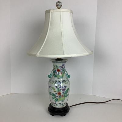 8073 Vintage Handpainted Floral Pottery Lamp