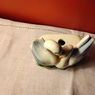 Ceramic Sweet Swans