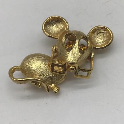 Petite Mouse Glasses yellow Rhinestone Pin