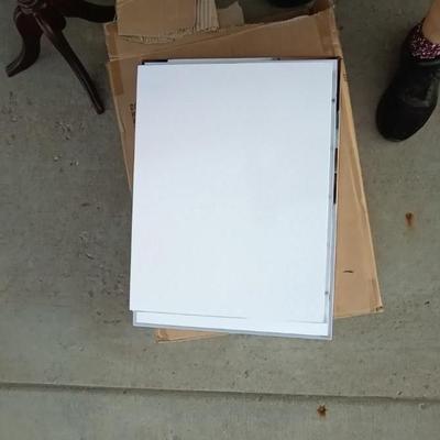 RECESSED MOUNT MIRROR MEDICINE CABINET (NEW IN BOX)
