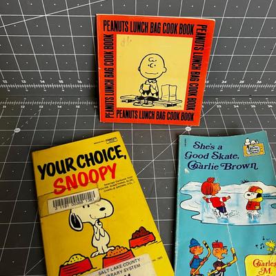 Snoopy Collection Colored  Pencils and Books 