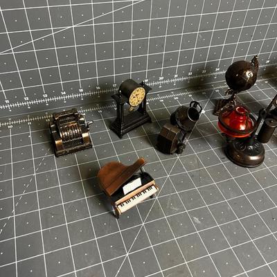 10 Pencil Sharpeners - NEW Old Timey 