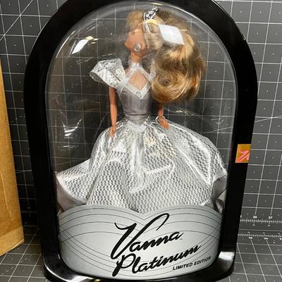 Barbie Doll Platinum Edition Vanna White 