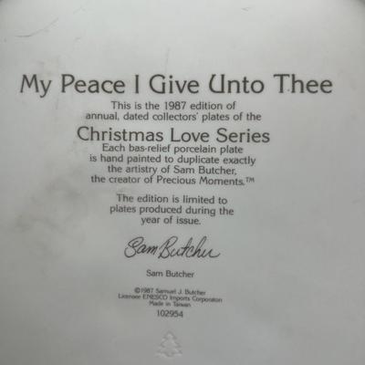 Precious Moments Christmas Plate " My Peace I give Unto Thee"