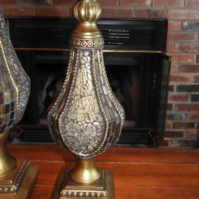 Amber glass pillar holders