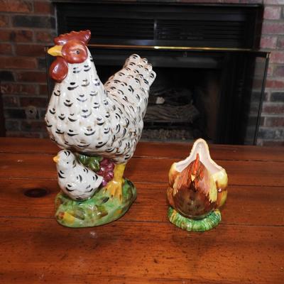 Vintage chicken and royal Winton planter
