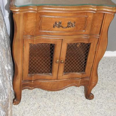 Bedroom set