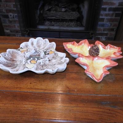 Pair of ceramic leaf trays