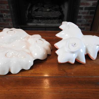 Pair of ceramic leaf trays