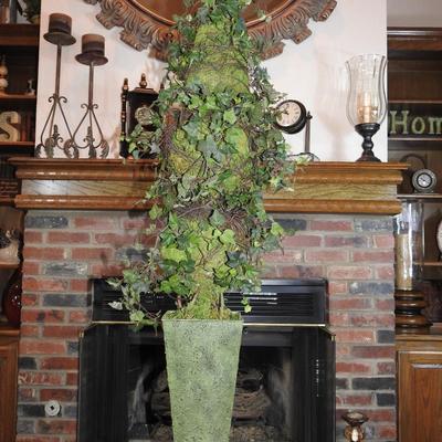 Tall ivy topiary