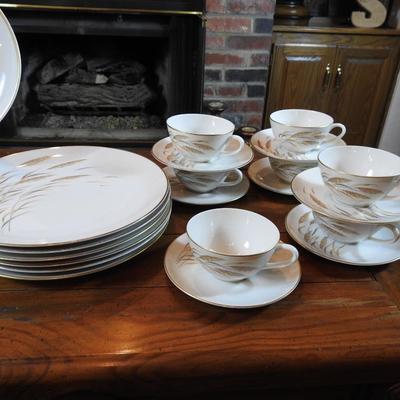Vintage Royal Jackson wheat pattern dinnerware