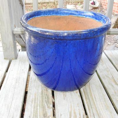 Outdoor terracotta planter