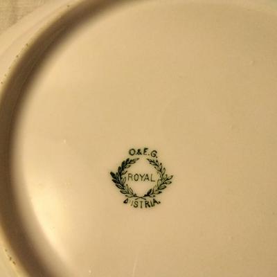 O & E.G. Royal Austria Display Plate