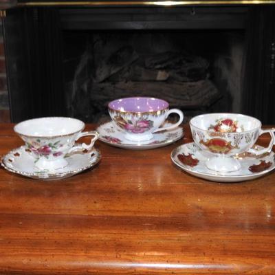 Collection of vintage teacups