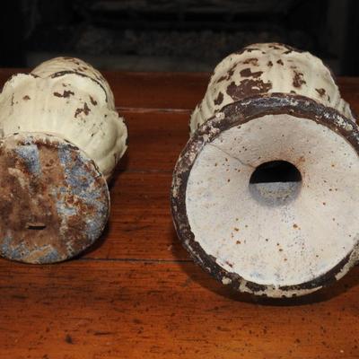 Cast-iron pinecone finials