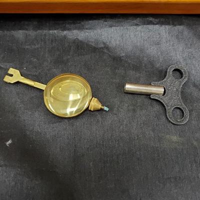 Mantle Clock