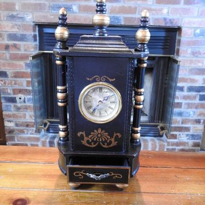 Unique mantel clock