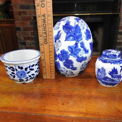 Small planter, cobalt blue and white egg and ginger jar