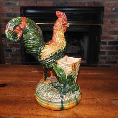 Chicken statue