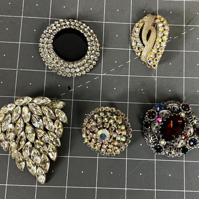 Lot of Vintage Rhinestone Pins