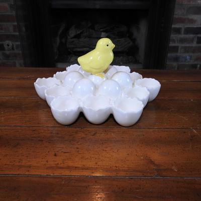 Little chicky egg platter
