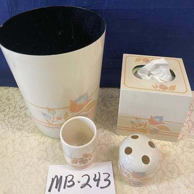 Pretty Bathroom Set