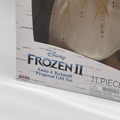 DISNEY ~ Frozen II ~ Anna & Kristoff Proposal Gift Set ~ NIB