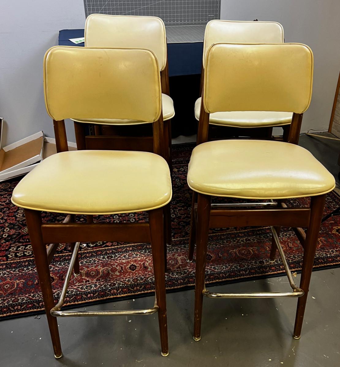 Mid Century Modern Bar Stools(4) White and Wood, With Naugahyde seat