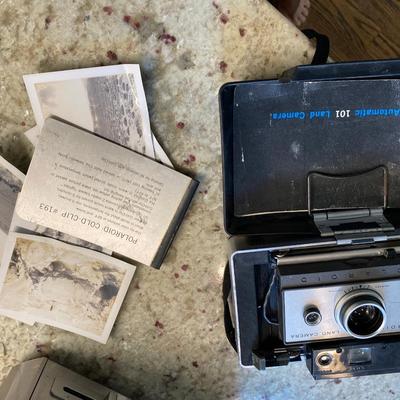 Vintage Polaroid Automatic Folding Instant Land Camera 101 w Paul Francis Kerr Photos in Cold Case