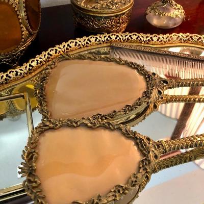 Vanity set