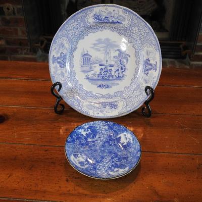 Takahashi shallow bowl & blue and white plate