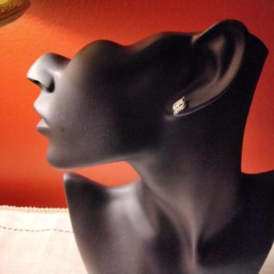 .10ctw H-SI Diamond 925 Sterling Silver Stud Earrings