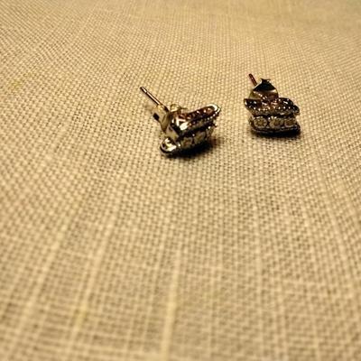 .10ctw H-SI Diamond 925 Sterling Silver Stud Earrings