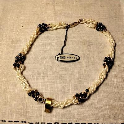 Mona So Pearl and Onyx