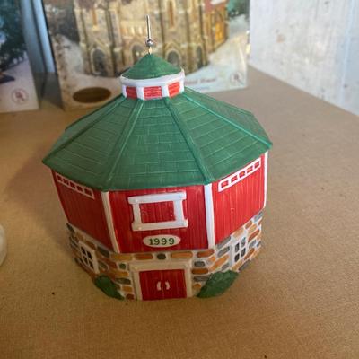Christmas village buildings barn trinket boxes caroling family