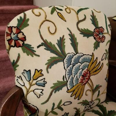 Embroidered Flower Pattern Chair (D-JS)