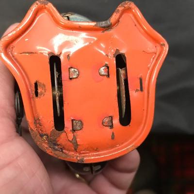 ANTIQUE TIN TOY