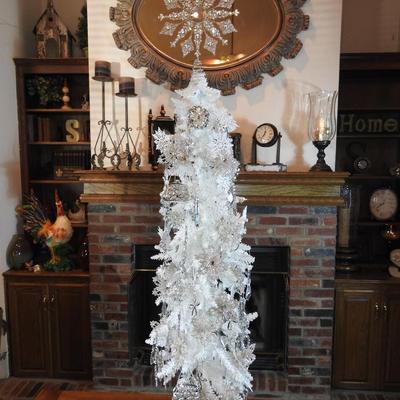 Sparkly white table top Christmas tree