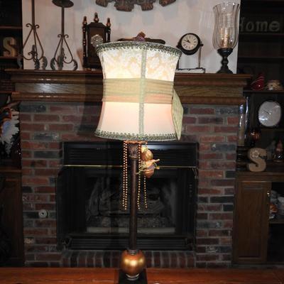 Gorgeous lamp