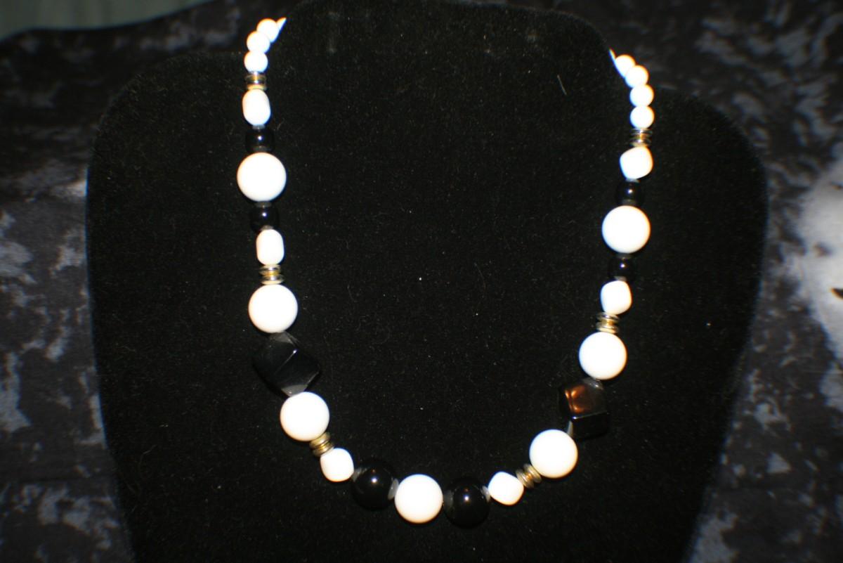 Black and White Bead Necklace