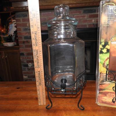 Beverage dispenser