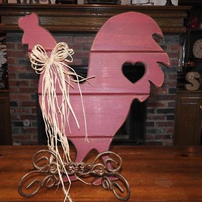 Red wood chicken