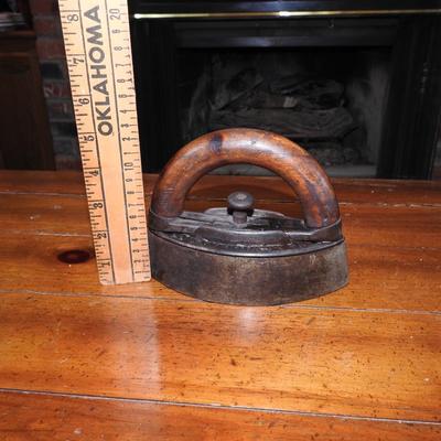 Vintage Sad iron