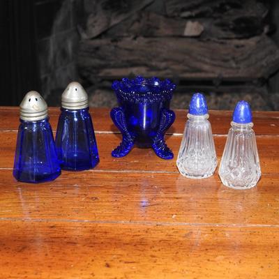 Boyd glass toothpick holder salt and pepper shakers