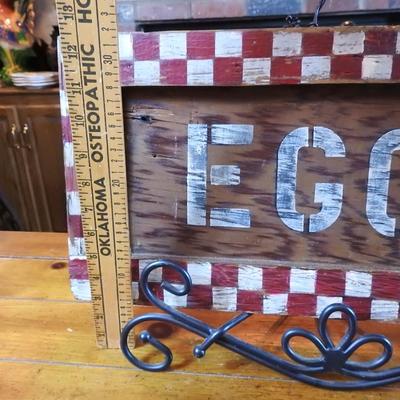 Eggs sign