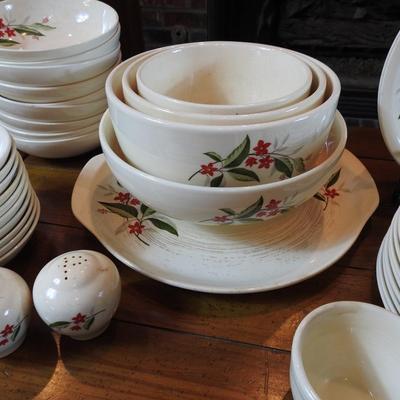 Vintage wood vine ballerina dish set