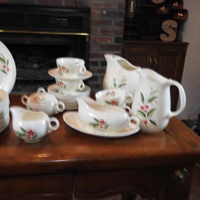 Vintage wood vine ballerina dish set